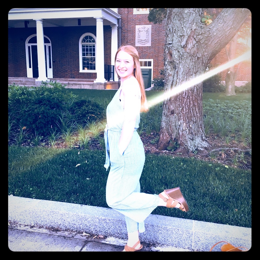 Meet your Posher Laura